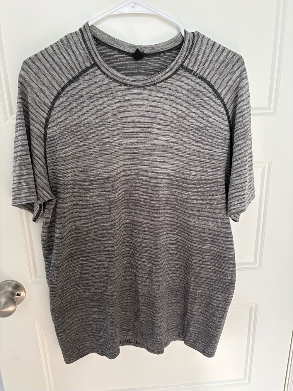 Men's Lululemon Heathered Grey/Black Striped Performance Athletic Tee